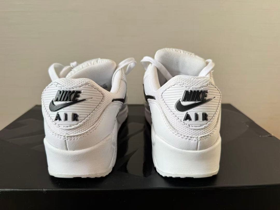 NIKE Air Max 90 ホワイト/ブラック