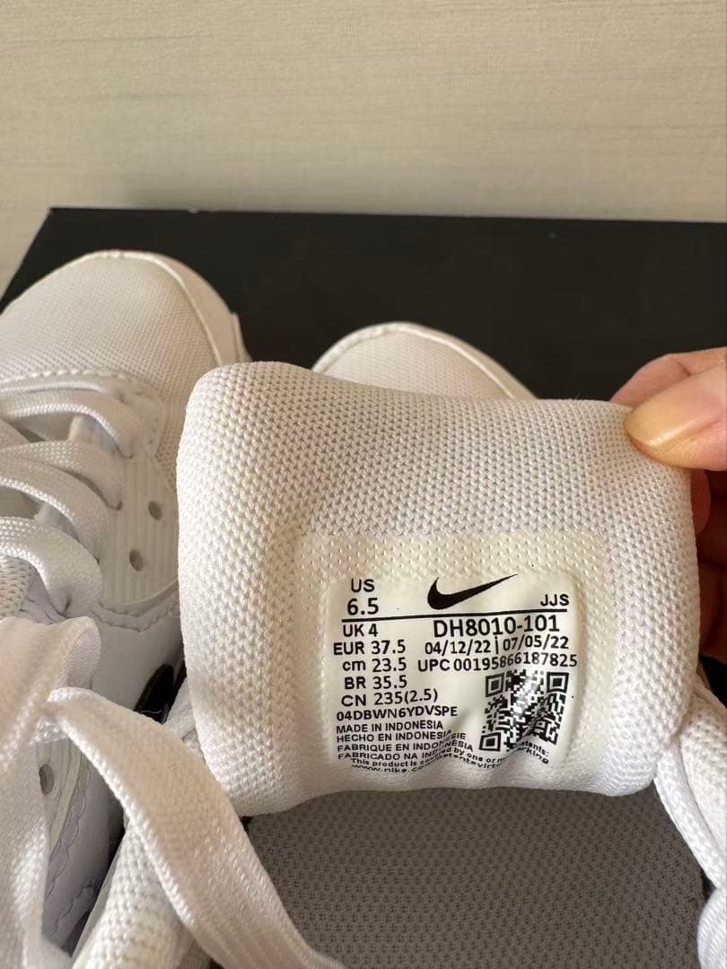 NIKE Air Max 90 ホワイト/ブラック