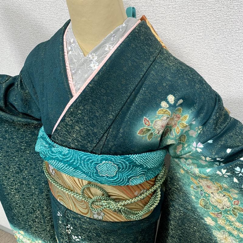511z11〇緑 翠山工房 徳永憲峯 振袖 地紋 金通し 辻が花〇成人式 結婚式