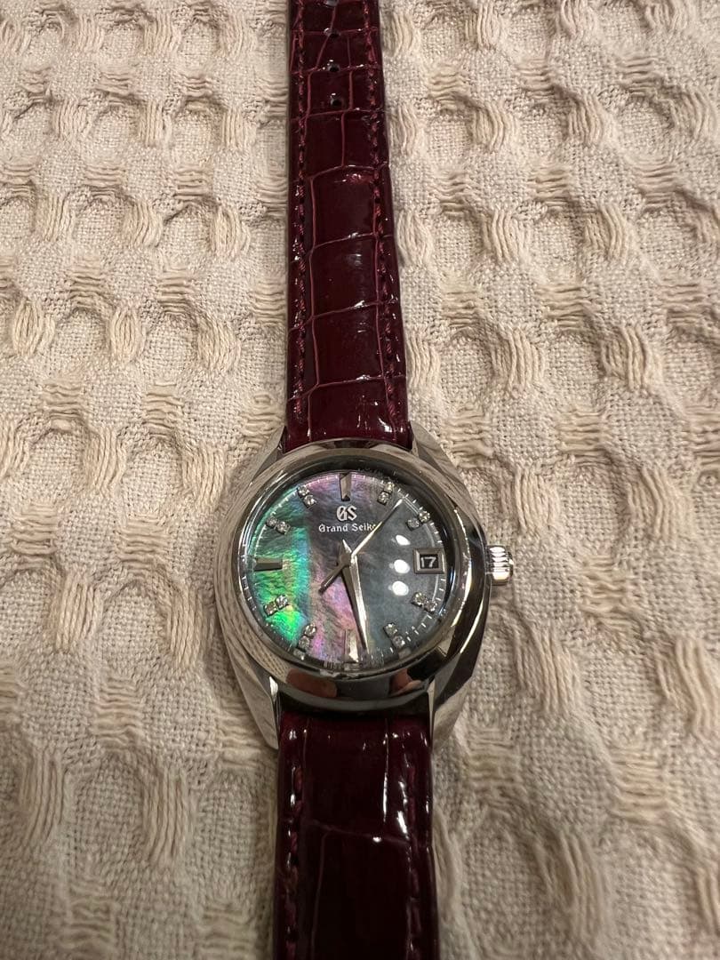 グランドセイコー　エレガンスコレクションレディース　シェル文字盤 ダイヤ値下げ❗️