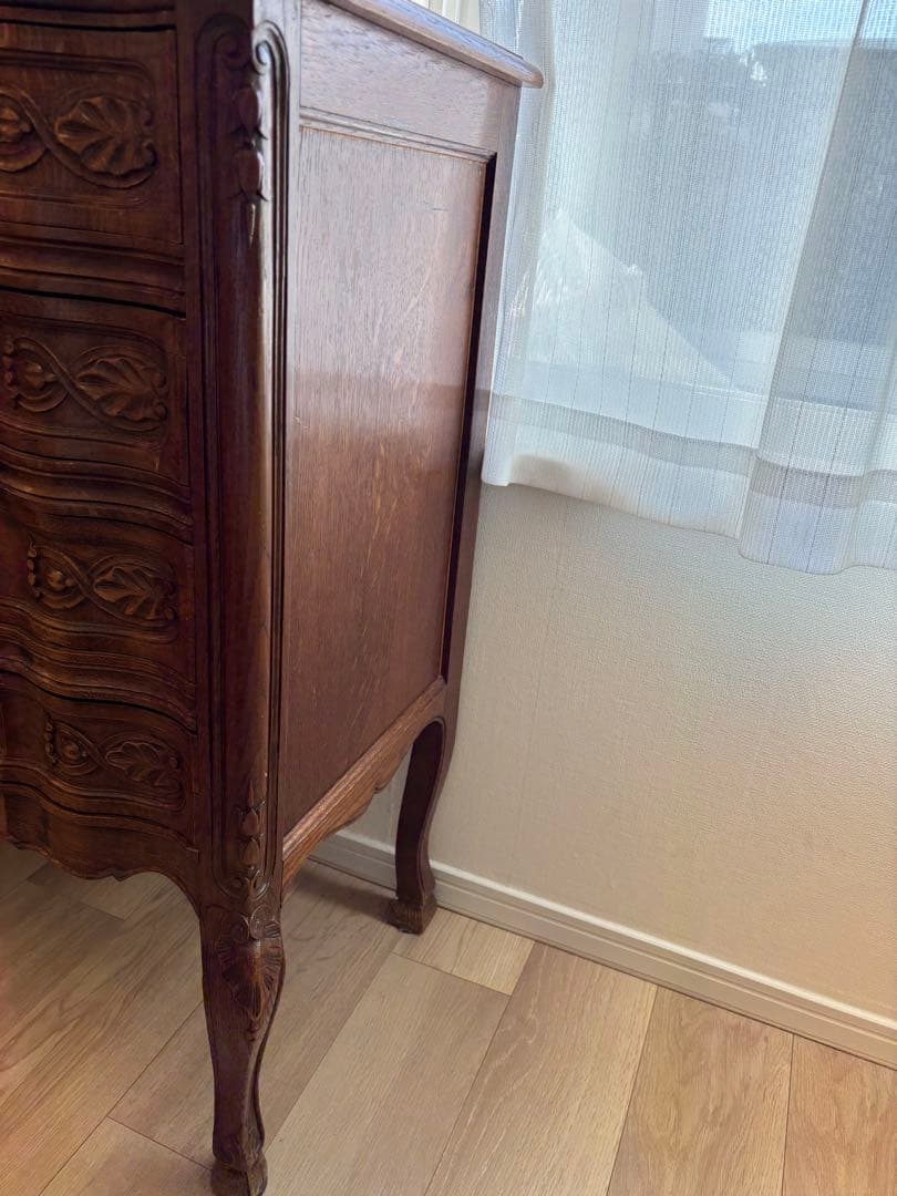 猫足チェスト【本場アンティークマーケット】