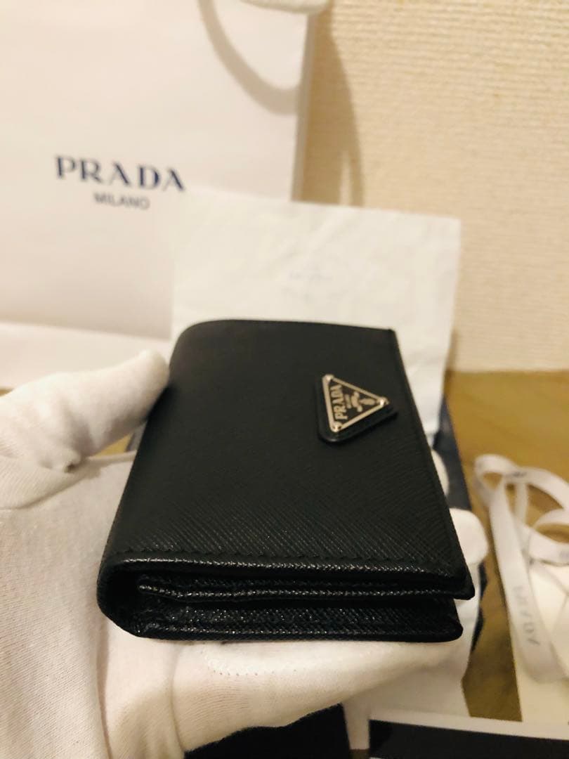 PRADA プラダ サフィアーノ 二つ折り財布 1MV021 ブラック