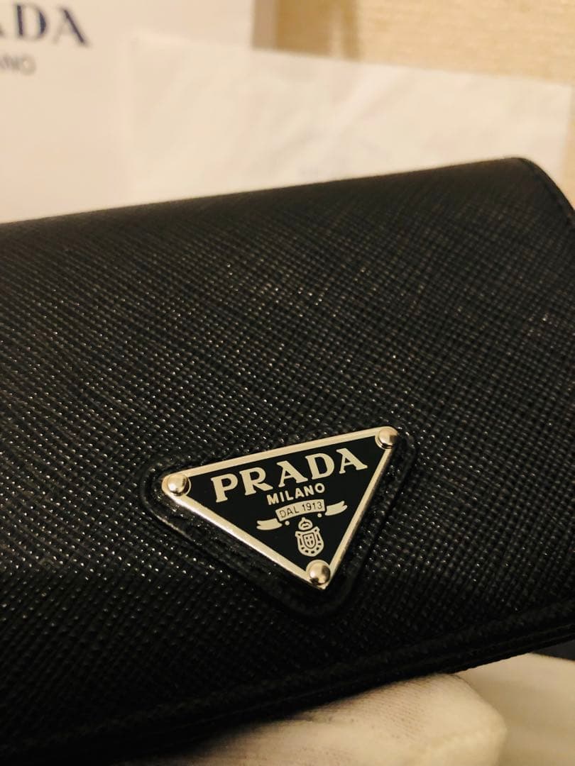 PRADA プラダ サフィアーノ 二つ折り財布 1MV021 ブラック