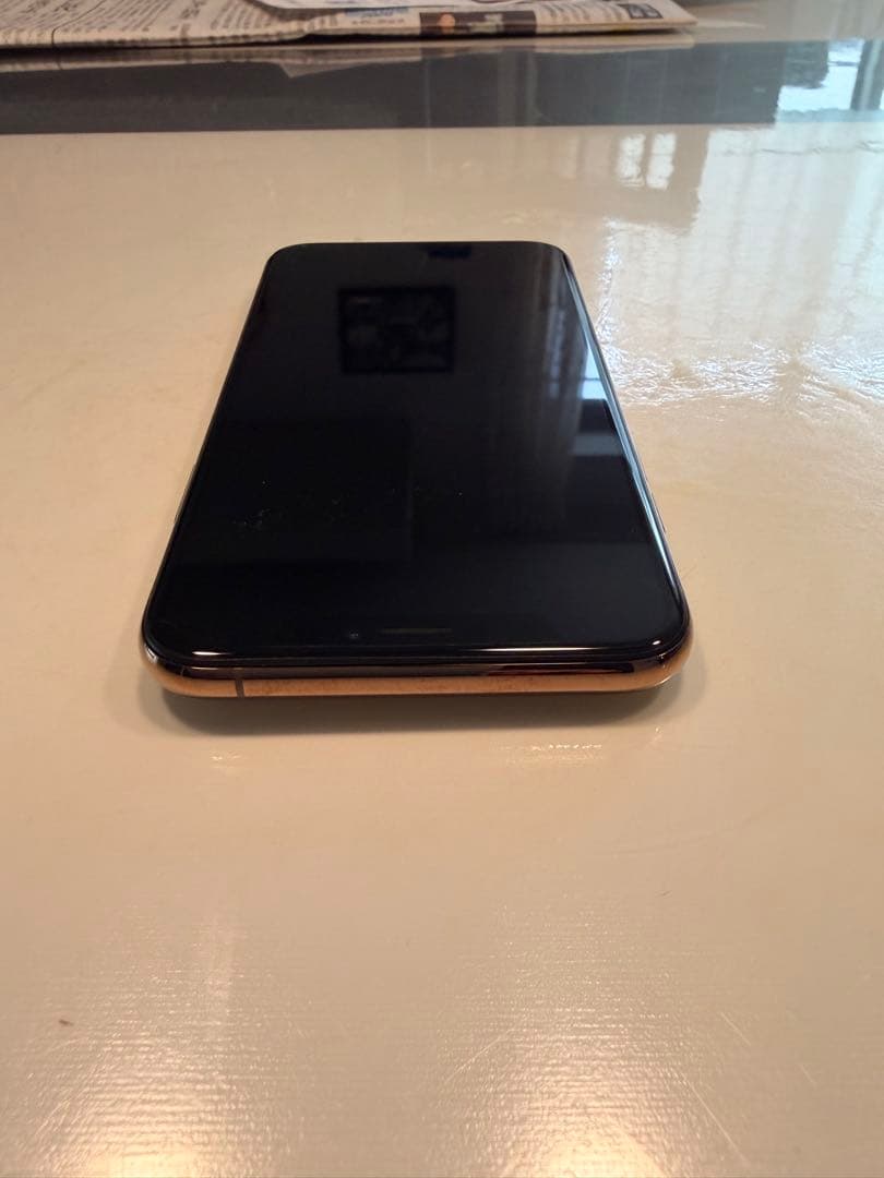 【美品】完動品 iPhoneXs ゴールド 256GB オマケ付き！