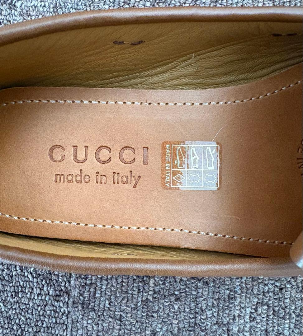 GUCCI ブラウン レザー ローファー フリンジ付き