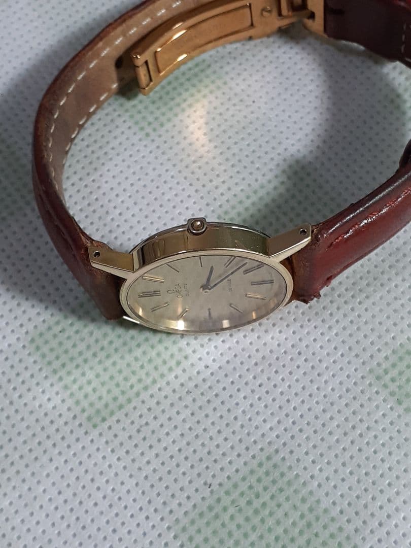 OMEGA DE VILLE クォーツ腕時計