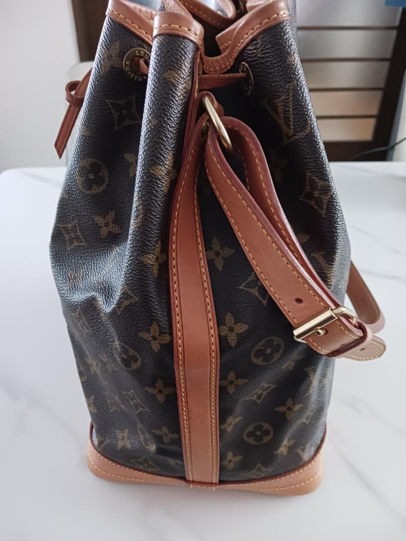 【美品】Louis Vuitton モノグラム ノエ
