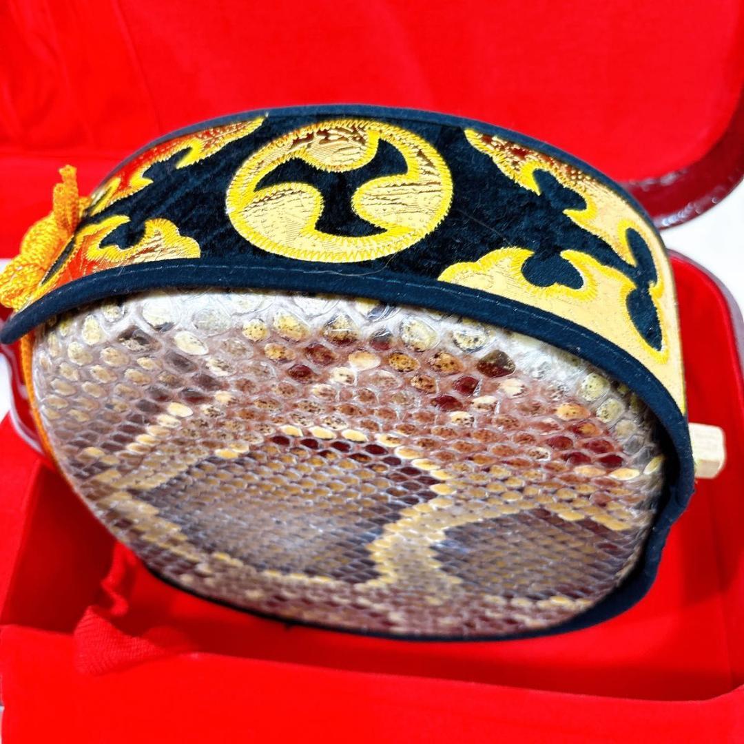 沖縄　三線 本蛇革 ケース付き 初心者 入門 蛇皮 本革