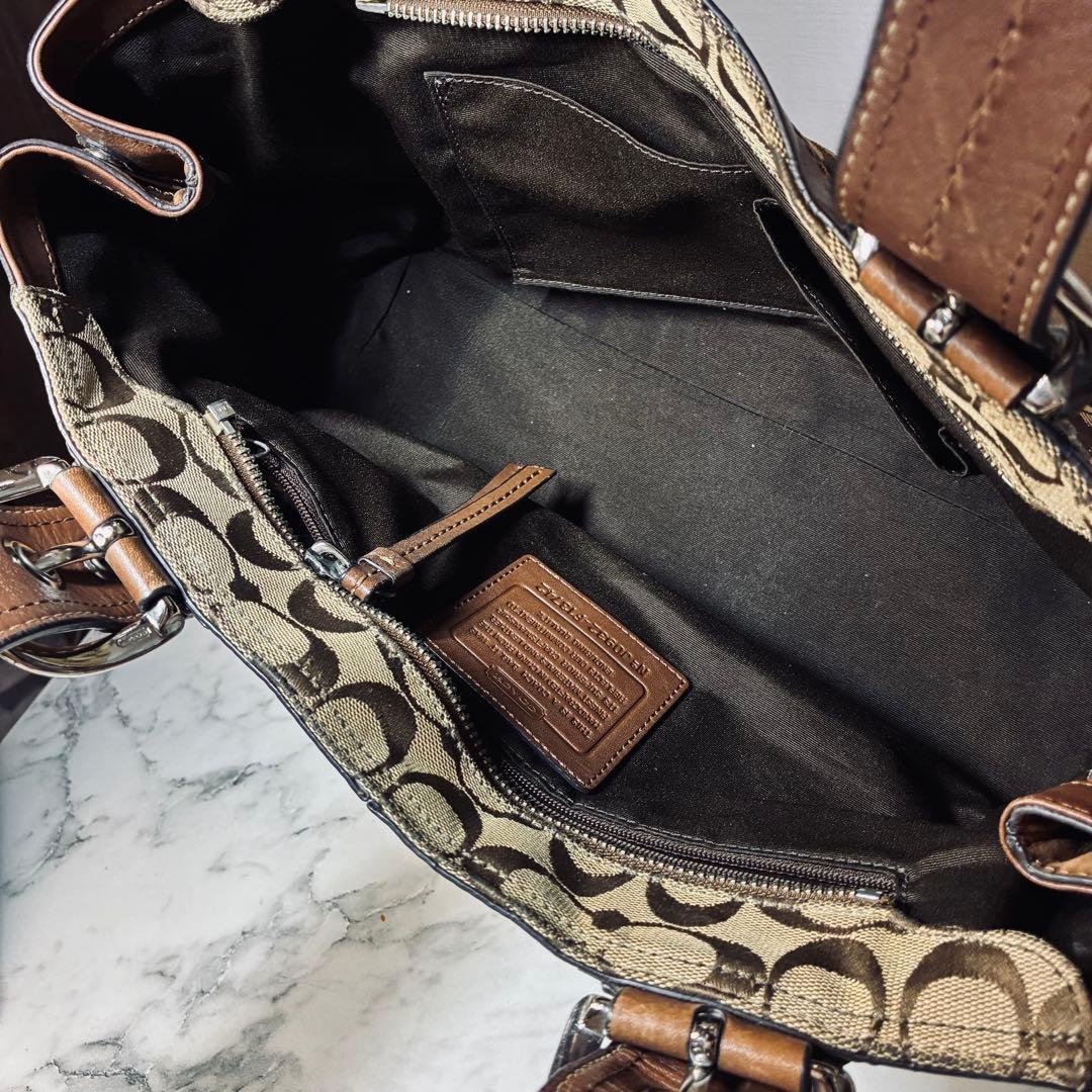バッグ Coach large brown Soho Y2K signature