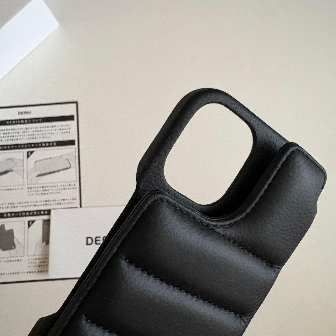 DEMIU パッド入り ブラックソフトケース　iPhone16 BALLON