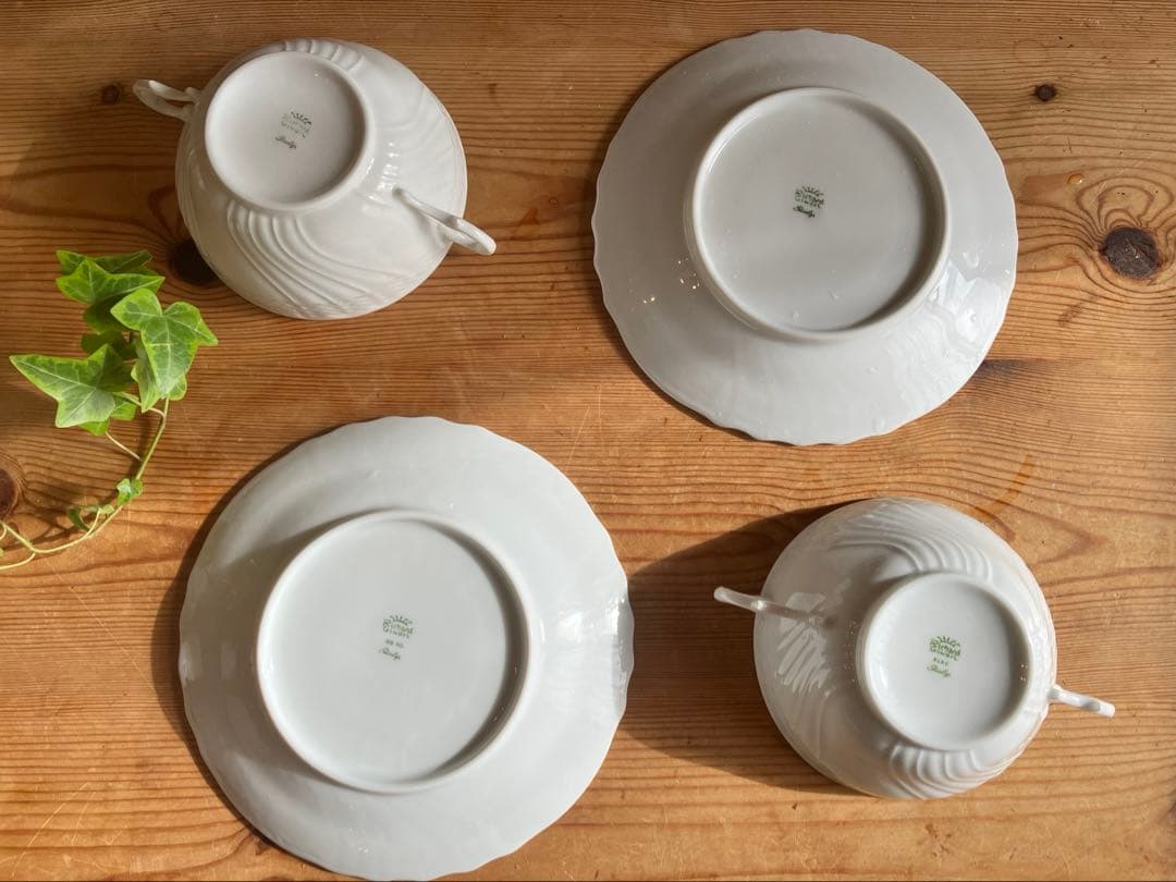 ベッキオホワイト　スープカップアンドソーサー×2