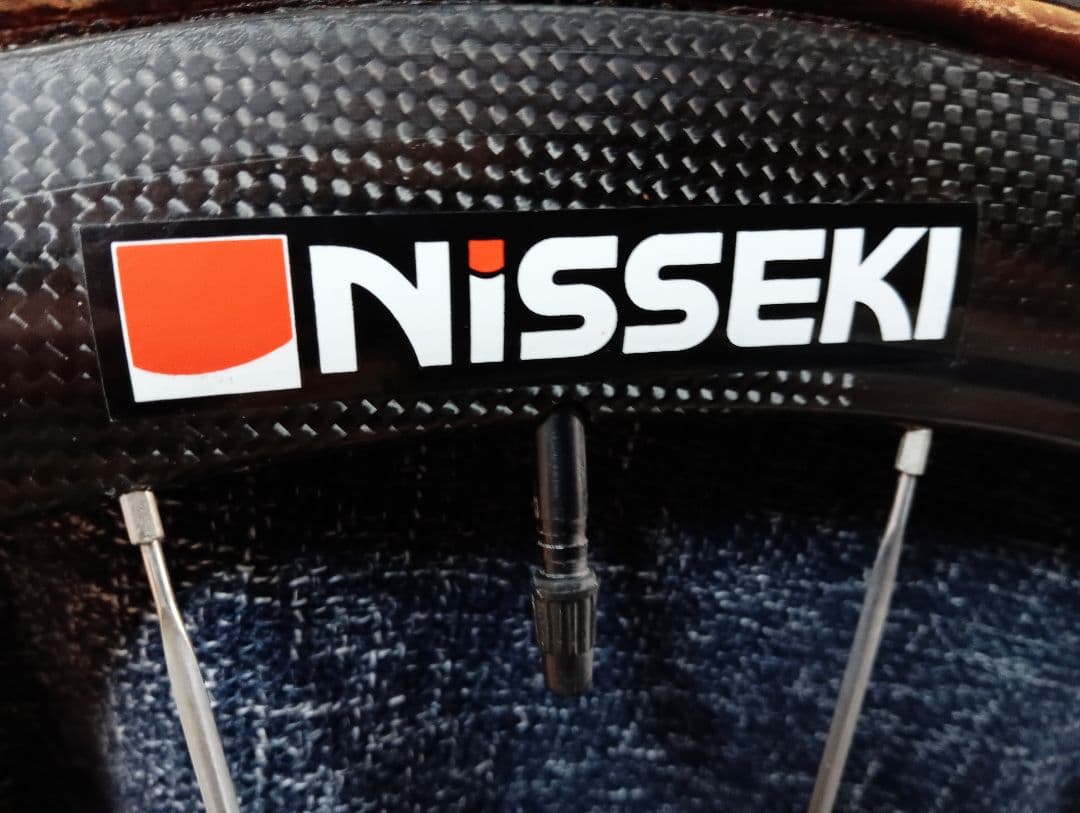 NISSEKIニッセキ　カーボンホイール　前後セット大阪市内手渡し値下げ