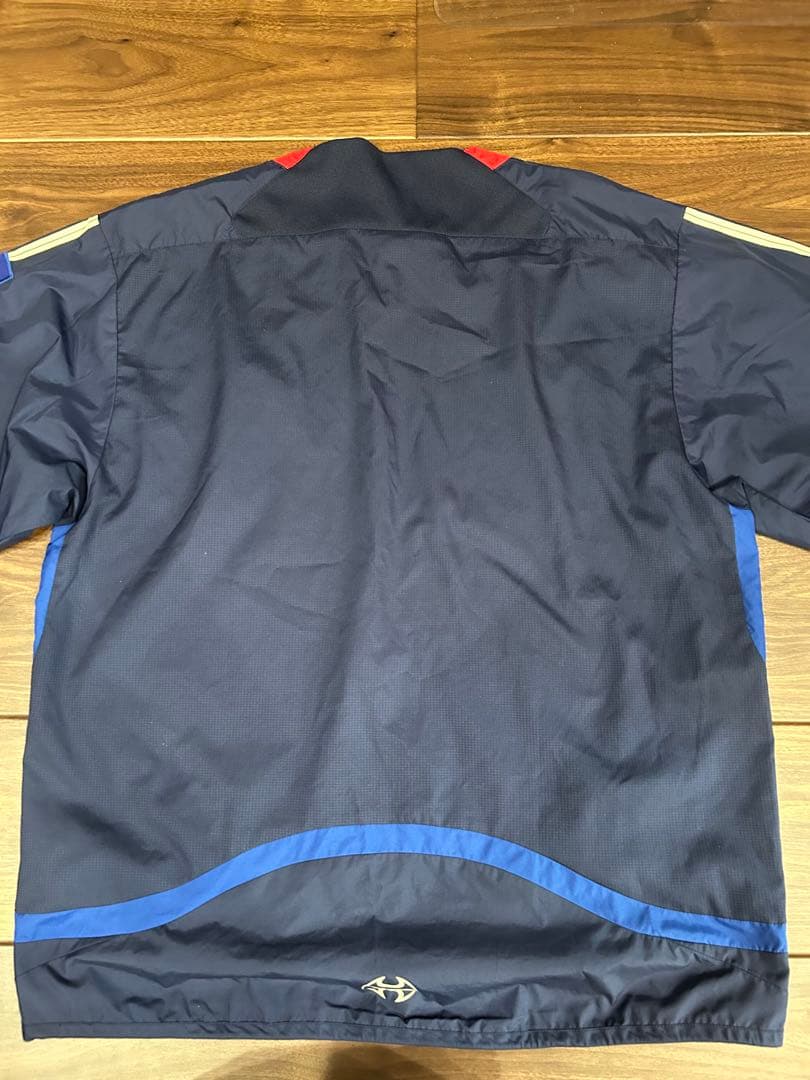 adidas JFA KIRIN ピステ・ウィンドブレーカー