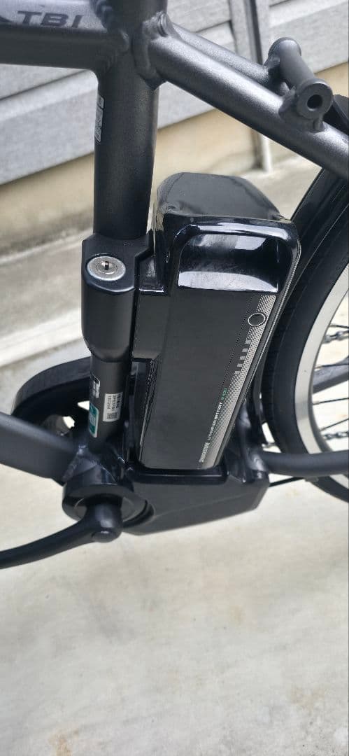 引き取り関西の方限定　ブリヂストン　電動アシスト自転車 グレー