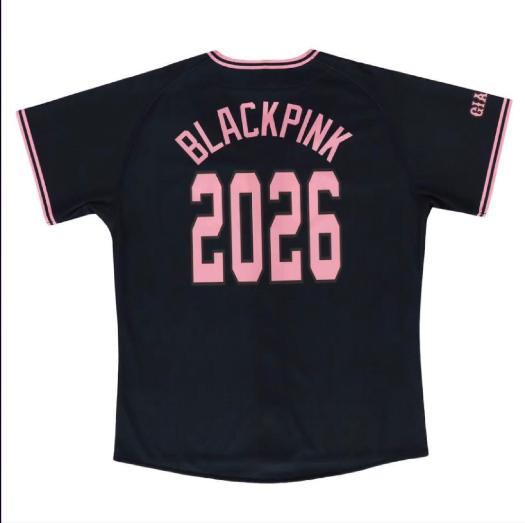 応援グッズ BLACKPINK x Yomiuri Giants