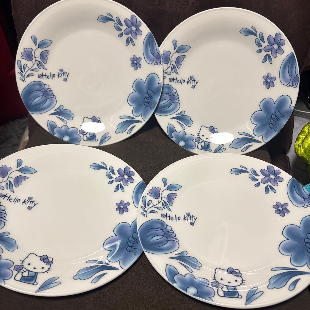ハローキティ　お皿
