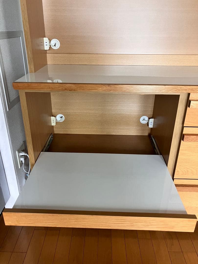 〈値下げしました〉レグナテック　食器棚　メリッサ　140サイズ