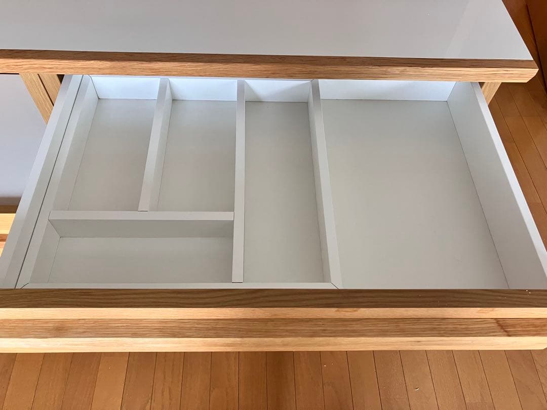 〈値下げしました〉レグナテック　食器棚　メリッサ　140サイズ