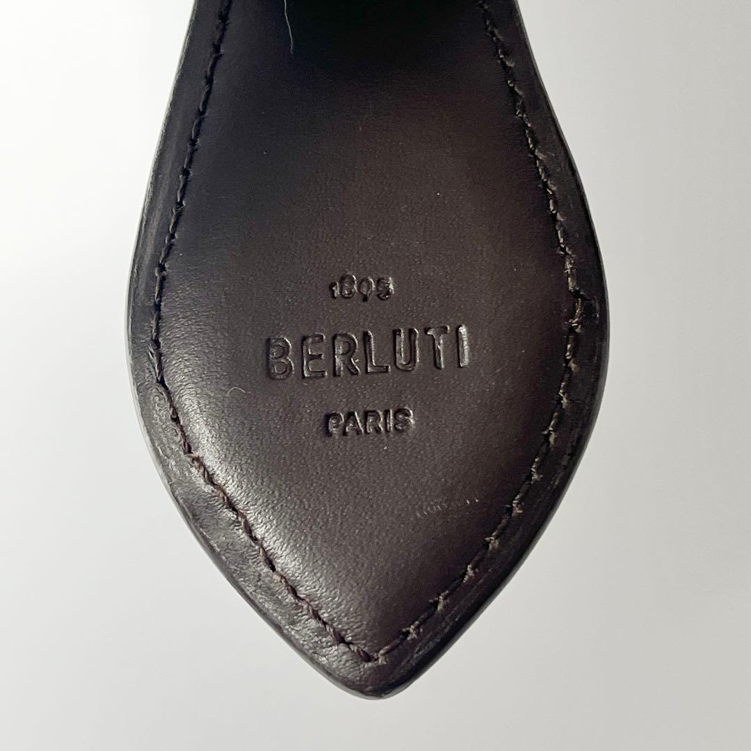 ベルルッティ　マネークリップ　カリグラフィー　レザー　茶色　ブラウン　メンズ