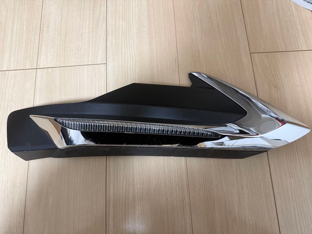 50プリウス　前期　モデリスタ　純正デイライト　運転席側