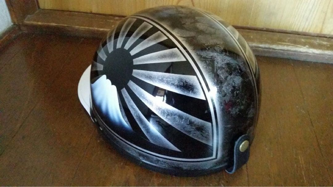 黒銀 ラップ塗装 富士日章 コルク半 ヘルメット 三段シート BEET カバー