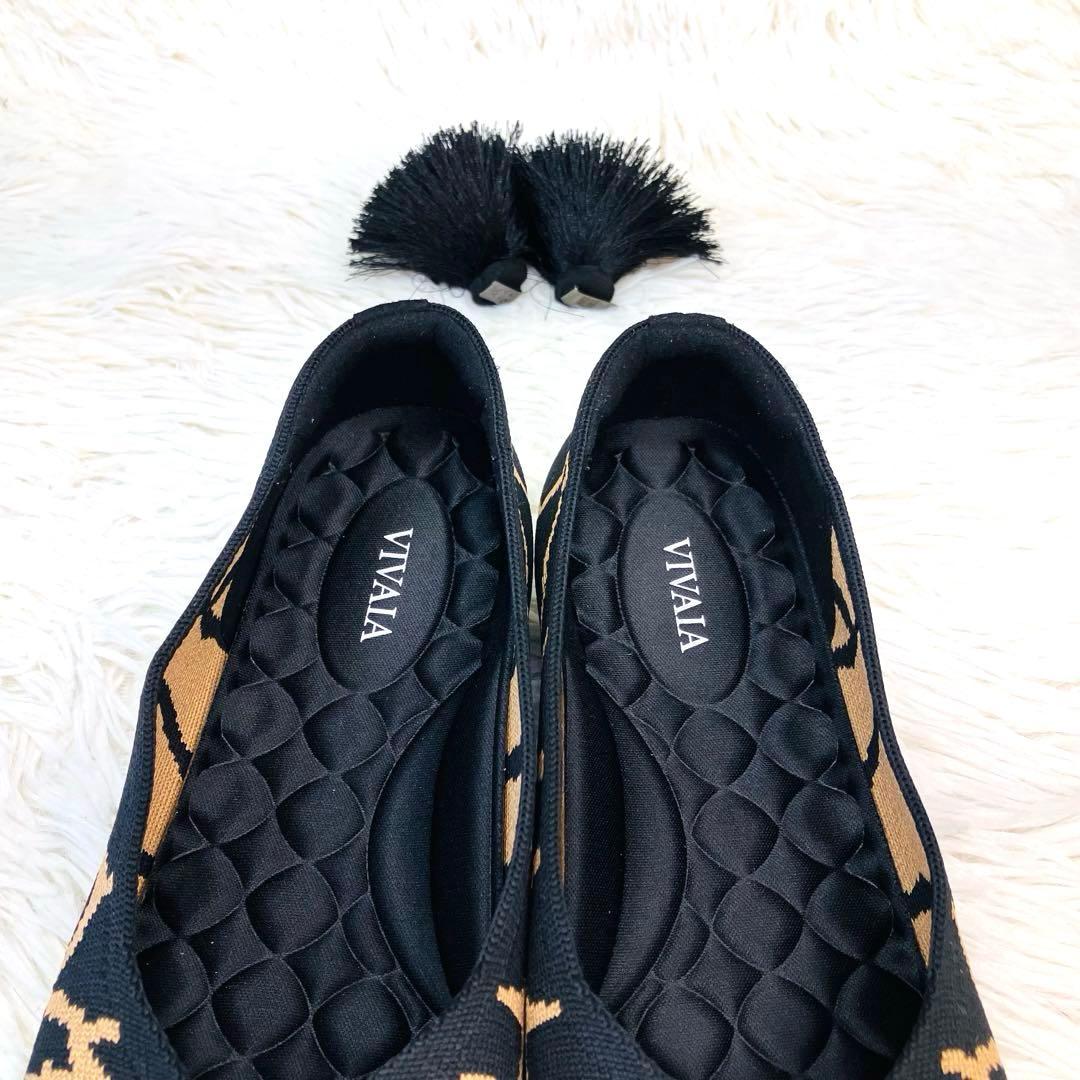 【極美品】希少VIVAIA 38 キリン柄 スクエアトゥ　シュークリップタッセル