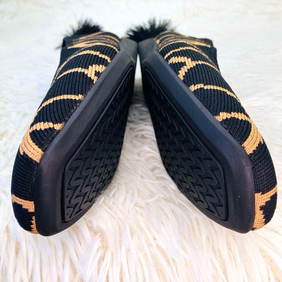 【極美品】希少VIVAIA 38 キリン柄 スクエアトゥ　シュークリップタッセル