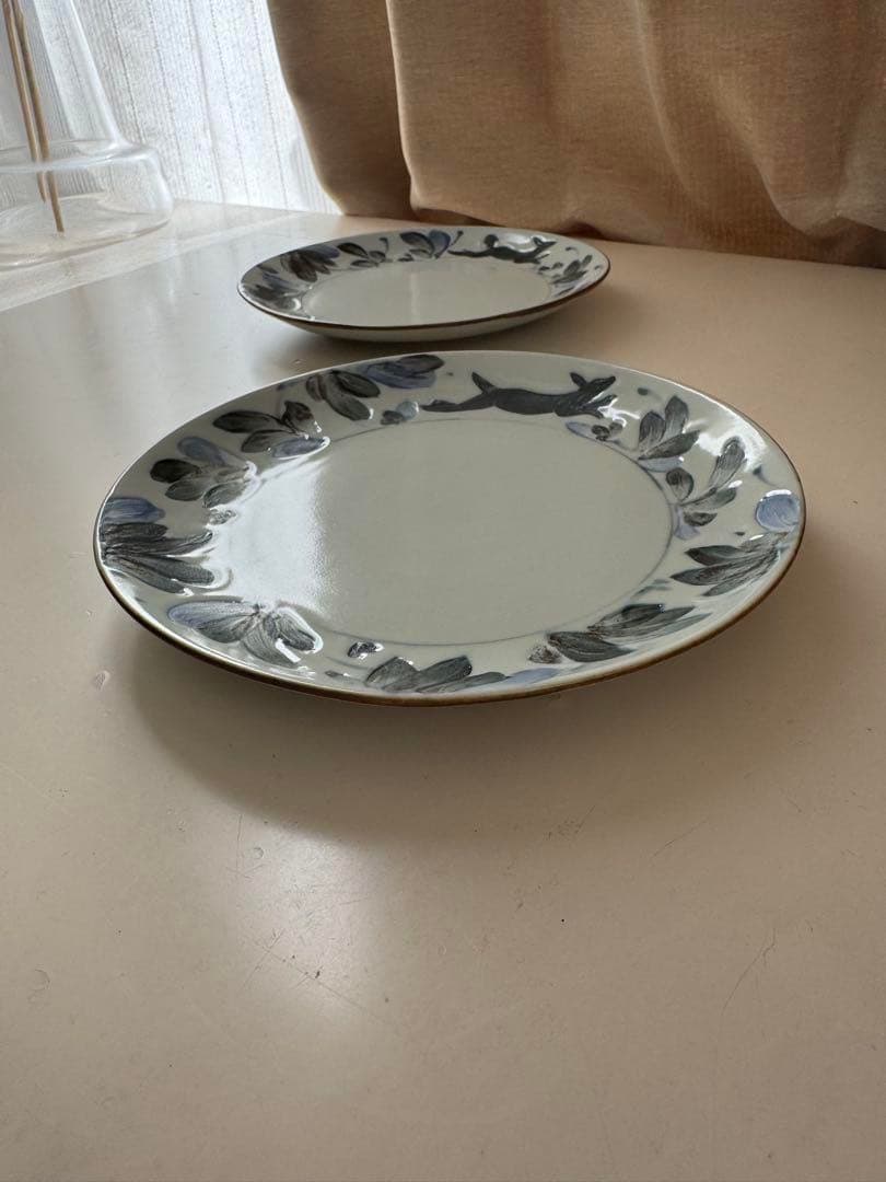 未使用 松本郁美さん 6寸皿（動物唐草) プレート 直径約19センチ 2枚セット