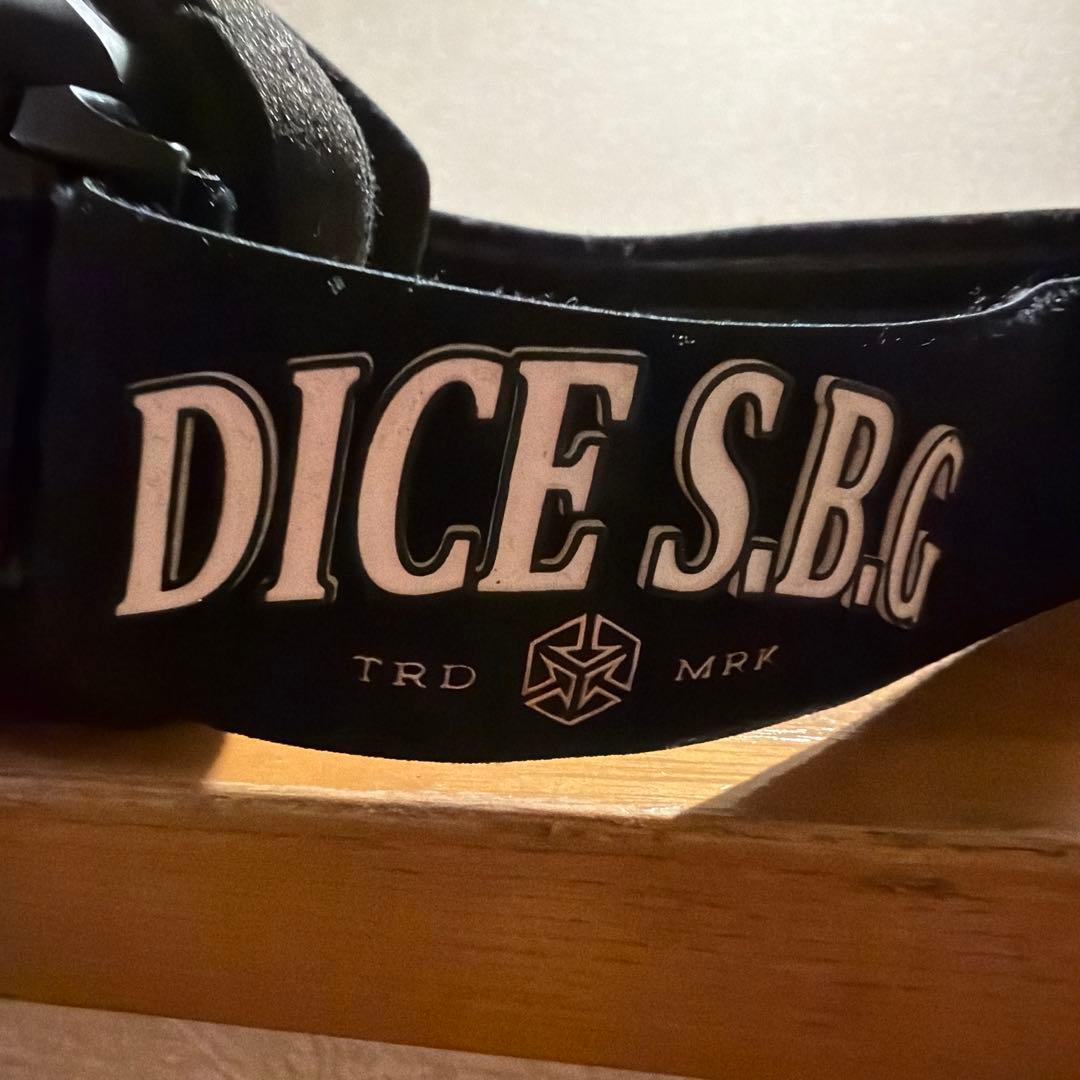 DICE S.B.G. 調光、偏光 ゴーグル即完売品‼️
