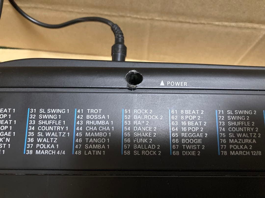 Roland E-16 キーボード シンセサイザー ローランド