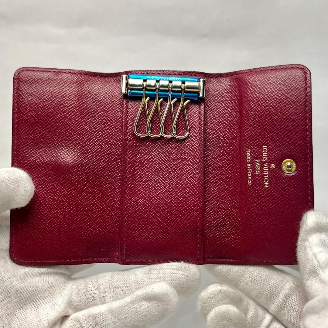 【未使用に近い】ルイヴィトン　モノグラム　ミュレティクレ4 フューシャピンク