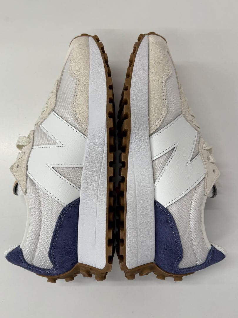 NB ニューバランス327 ホワイト×ネイビー　23.5㎝