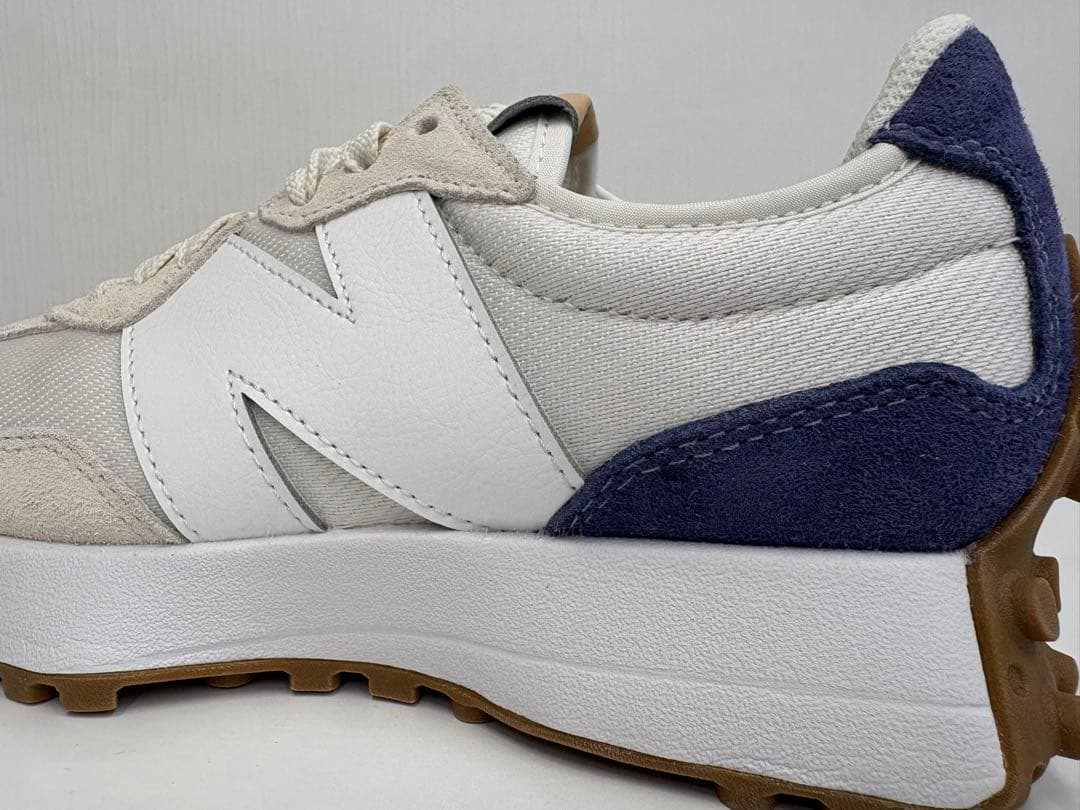 NB ニューバランス327 ホワイト×ネイビー　23.5㎝