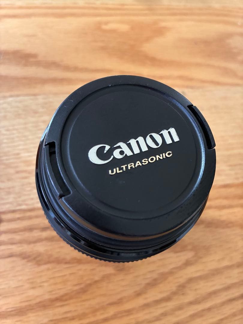 美品　Canon EF85mm F1.8 USM