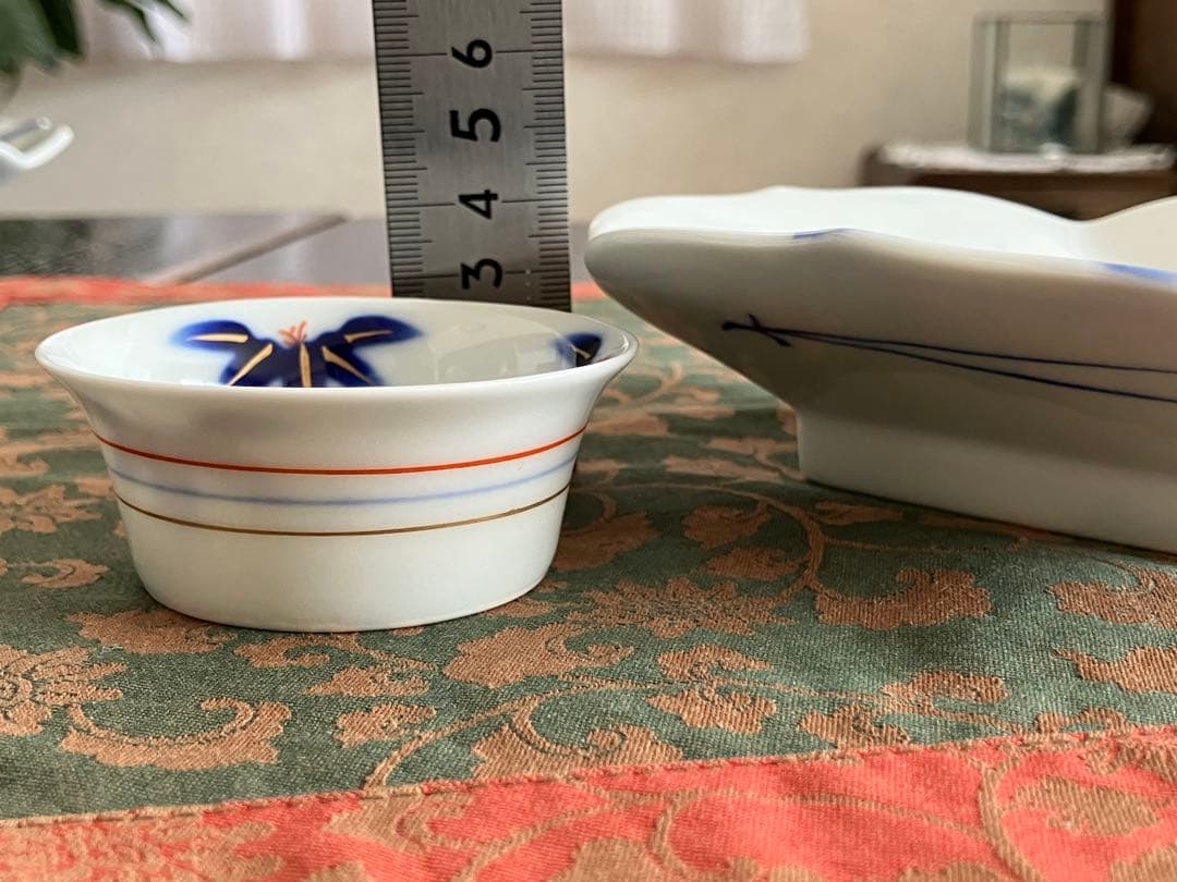 深川製磁　笹の柄 お刺身などの皿　のぞき 希少