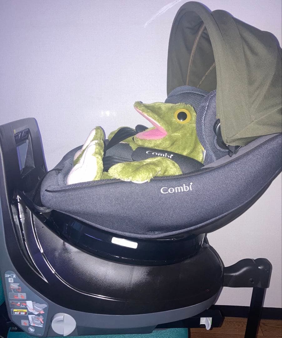 コンビ⭐️クルムーヴアドバンスISOFIXJP590チャイルドシートクリーニング済