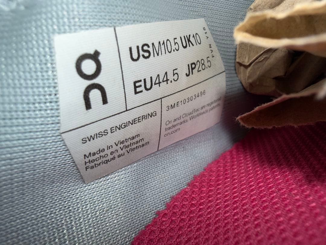 on tennis テニスシューズ THE ROGER Pro 2 28.5