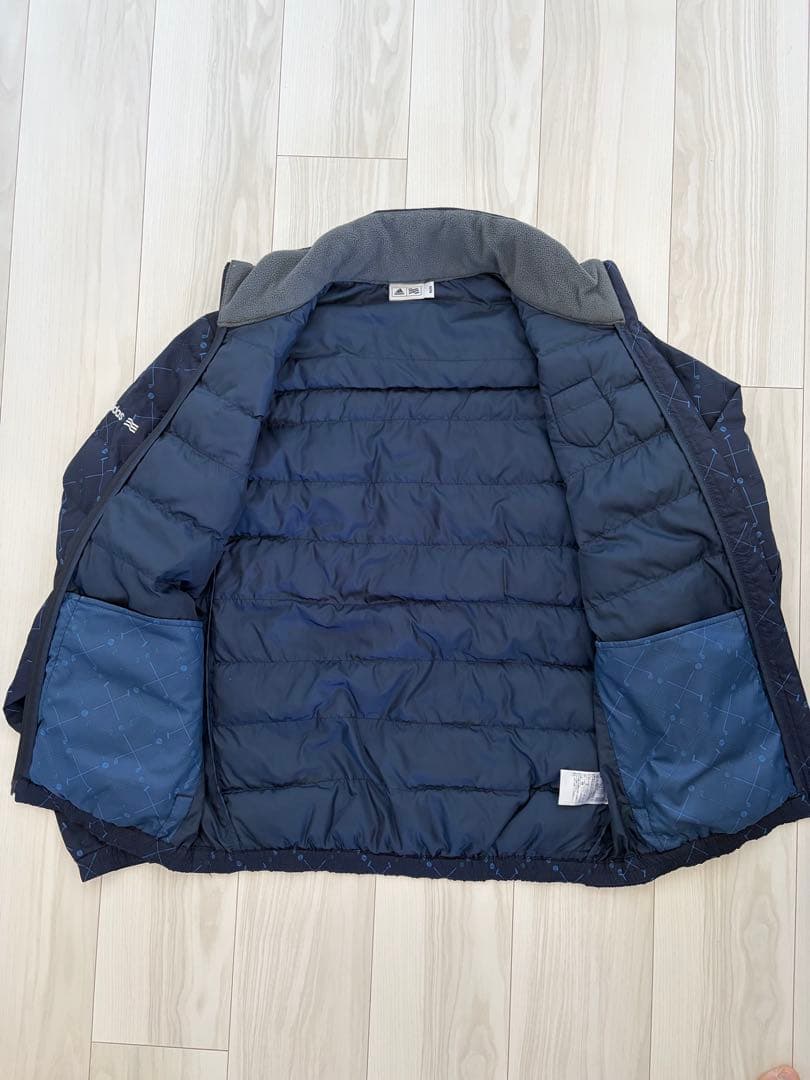 adidas ゴルフ　ダウンジャケット