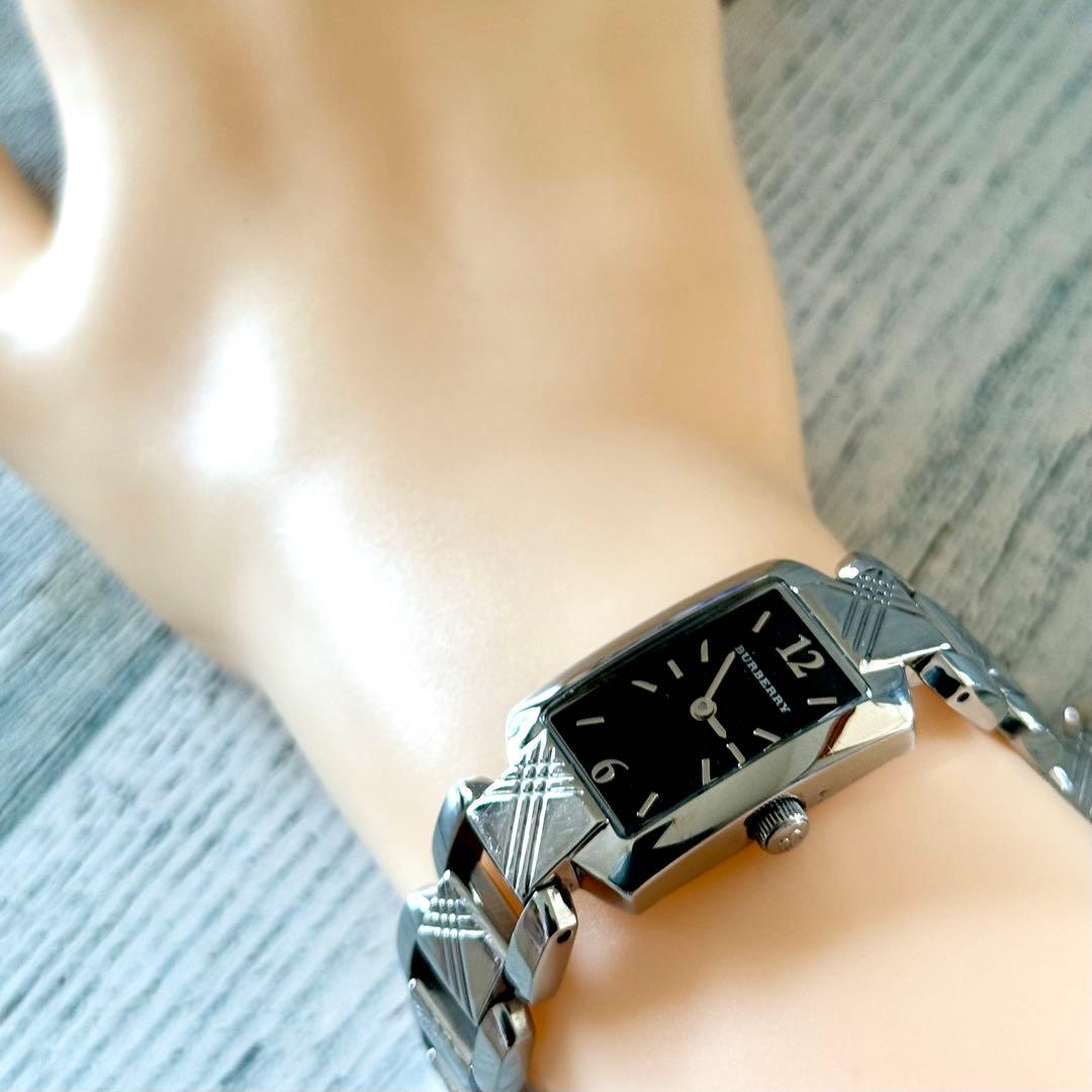 【希少】BURBERRY バーバリー 腕時計 BU4210 スクエア調 黒
