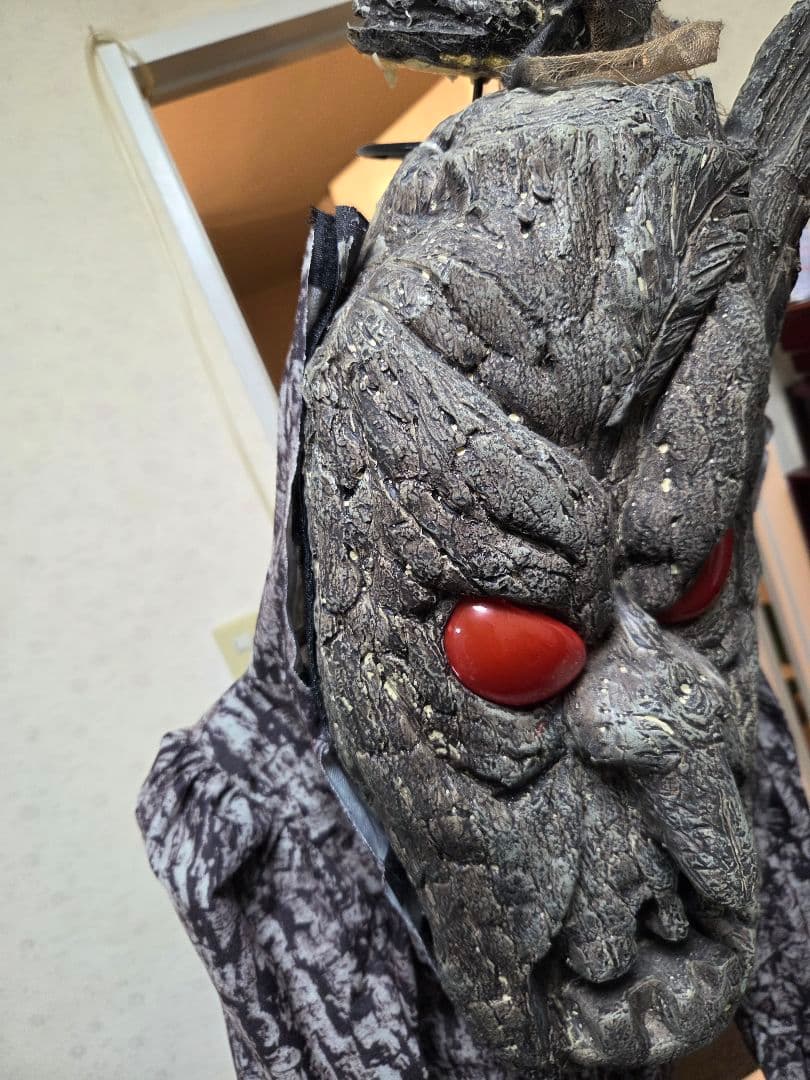 ★目が光る動く喋る★ベルモール カリヨンプラザ等 お化け屋敷 ハロウィン 木人