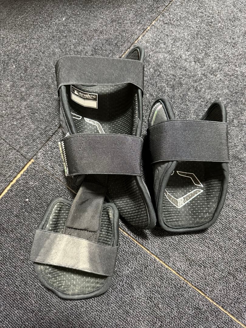 【美品】EvoShield エボシールドレッグガード＆エルボーガード　ブラック