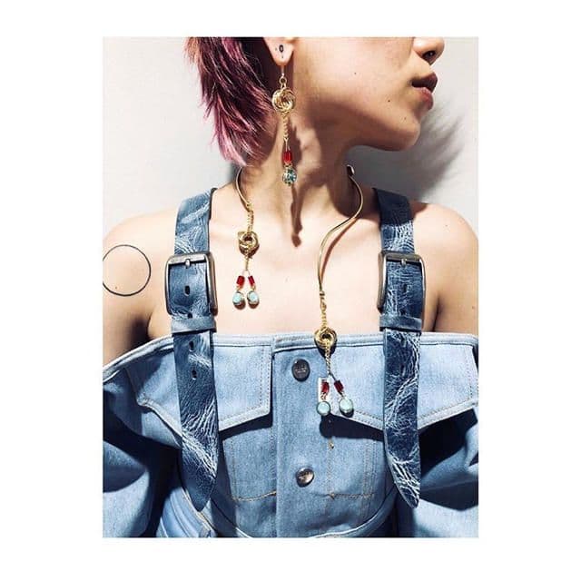 【人気完売商品】M.Y.O.B❤️DENIM OFF SHOULDER TOPS
