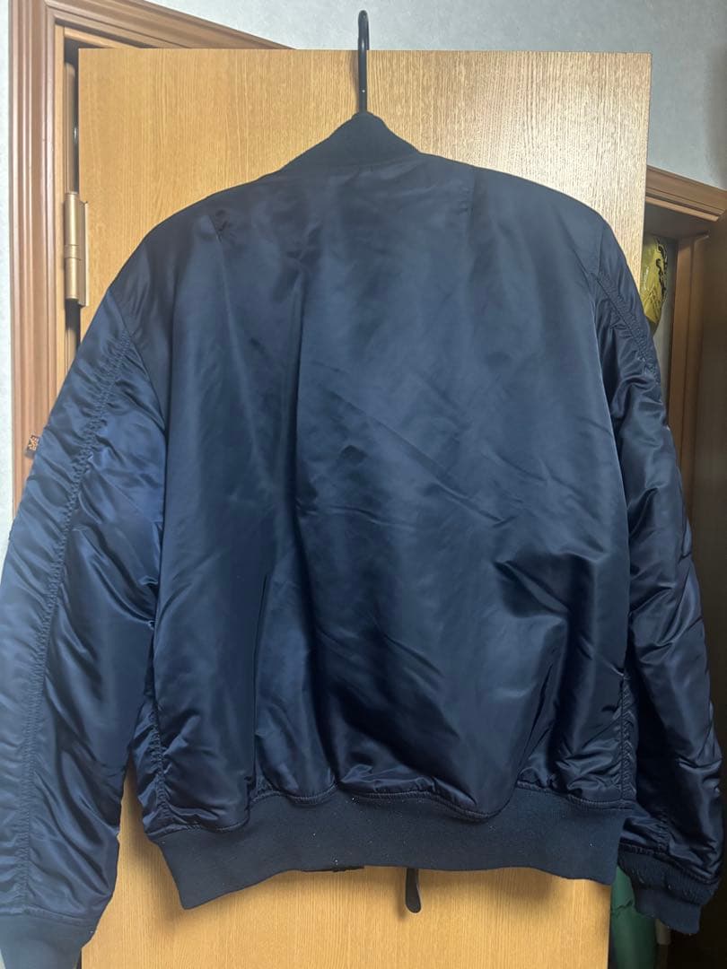 と*り様 く*り様 Alpha Industries NASA MA-1 YL