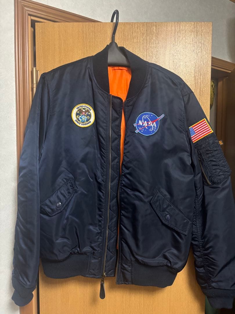 と*り様 く*り様 Alpha Industries NASA MA-1 YL
