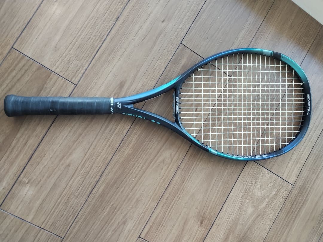 YONEX E ZONE 100 イーゾーン100 テニスラケット 硬式　G2
