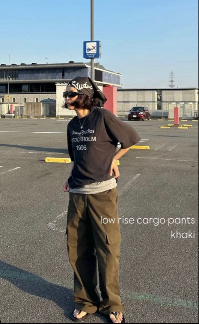 オクスン　ok.soon カーゴパンツ　カーキ　size3
