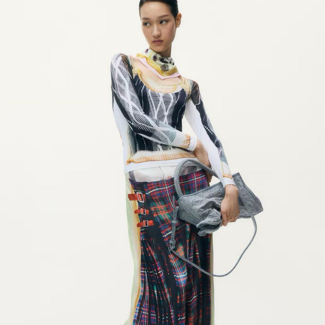 Glenn Martens×hm プリントトップス