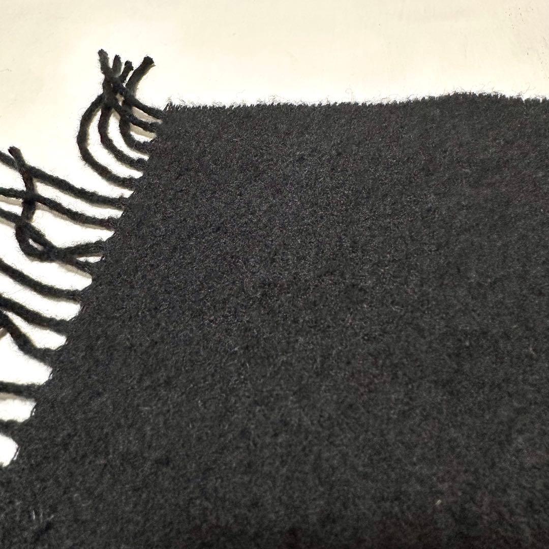 【Johnstons of Elgin】ブラック大判ストール