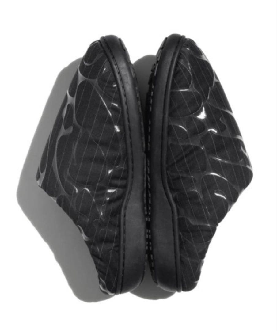 ブラックカモフラージュスリッポンサンダル