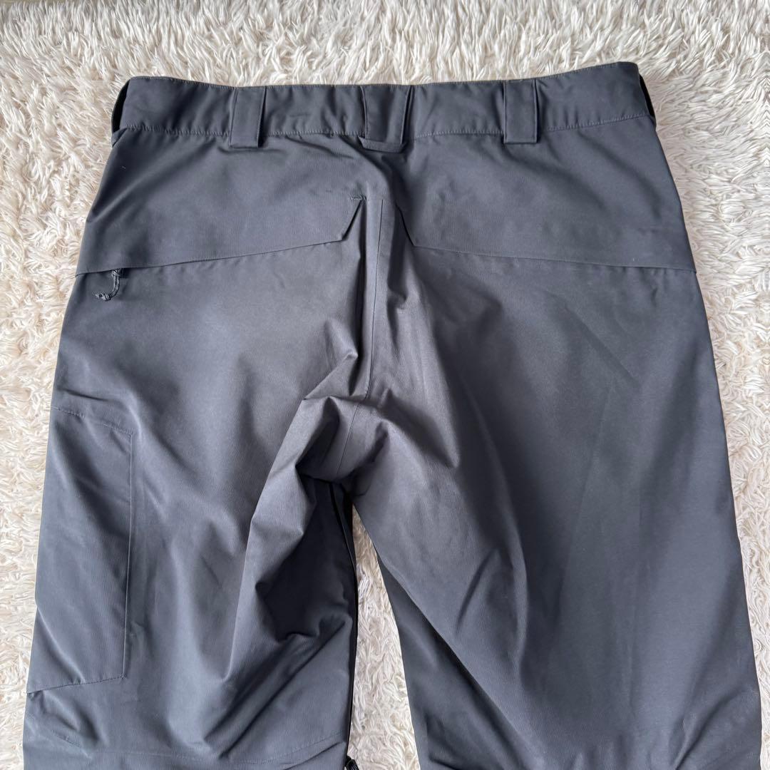 Burton ak Mサイズ　ゴアテックス　パンツ